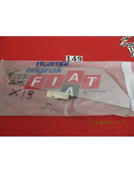 4245605 vetro fisso anteriore sx fiat bertone x1/9 -  Az Ricambi  Sei alla ricerca di ricambi per la tua auto d’epoca?