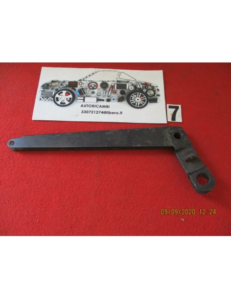 4067927 leva freno a mano fiat 1100 t -  Az Ricambi  Sei alla ricerca di ricambi per la tua auto d’epoca?