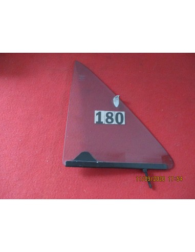 vetro deflettore girevole anteriore dx bronzo fiat 126 -  Az Ricambi  Sei alla ricerca di ricambi per la tua auto d’epoca?