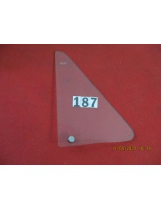 vetro deflettore girevole anteriore dx bianco fiat 850t 900t -  Az Ricambi  Sei alla ricerca di ricambi per la tua auto d’epoca?