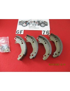 av7330 ganasce freno peugeot 309 renault super 5 r9 r11 -  Az Ricambi  Sei alla ricerca di ricambi per la tua auto d’epoca?