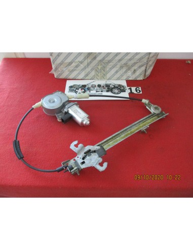 46743277 motorino alzacristallo posteriore sx alfa-romeo 146 originale -  Az Ricambi  Sei alla ricerca di ricambi per la tua ...