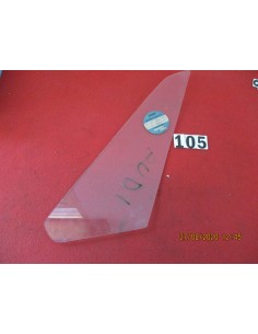 vetro fisso posteriore sx bianco audi 80 -  Az Ricambi  Sei alla ricerca di ricambi per la tua auto d’epoca? 2