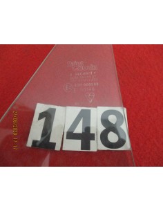 vetro fisso posteriore sx bianco lancia delta saint/gobain -  Az Ricambi  Sei alla ricerca di ricambi per la tua auto d’epoca? 2