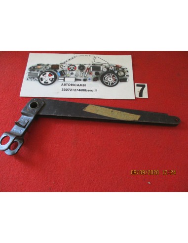 4067927 leva freno a mano fiat 1100 t -  Az Ricambi  Sei alla ricerca di ricambi per la tua auto d’epoca?