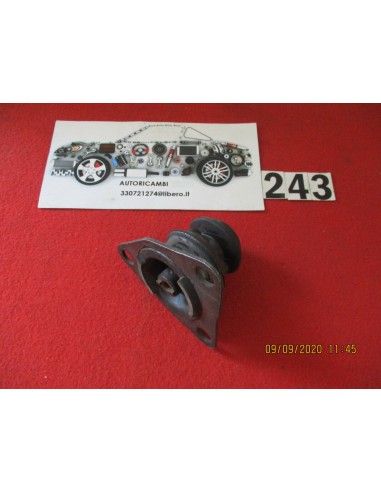 5723 4674 supporto motore fiat punto 176 cabrio -  Az Ricambi  Sei alla ricerca di ricambi per la tua auto d’epoca?