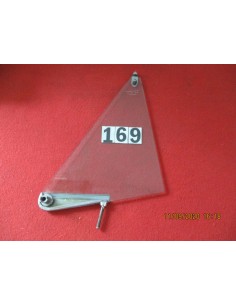 vetro deflettore girevole anteriore dx verde fiat 128 rally -  Az Ricambi  Sei alla ricerca di ricambi per la tua auto d’epoca? 2