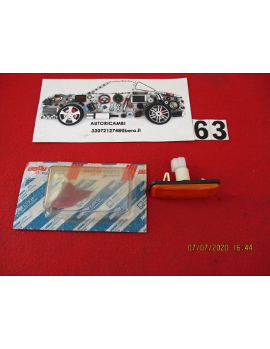 45492 freccia fanalino laterale fiat lancia -  Az Ricambi  Sei alla ricerca di ricambi per la tua auto d’epoca?