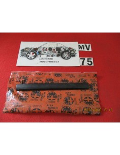 4047243824 104435 gomma profilo alfa-romeo alfasud -  Az Ricambi  Sei alla ricerca di ricambi per la tua auto d’epoca?