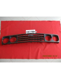 4438372 griglia mascherina fiat 132 -  Az Ricambi  Sei alla ricerca di ricambi per la tua auto d’epoca?