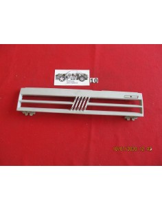 7683992 griglia mascherina fiat uno r89 -  Az Ricambi  Sei alla ricerca di ricambi per la tua auto d’epoca?