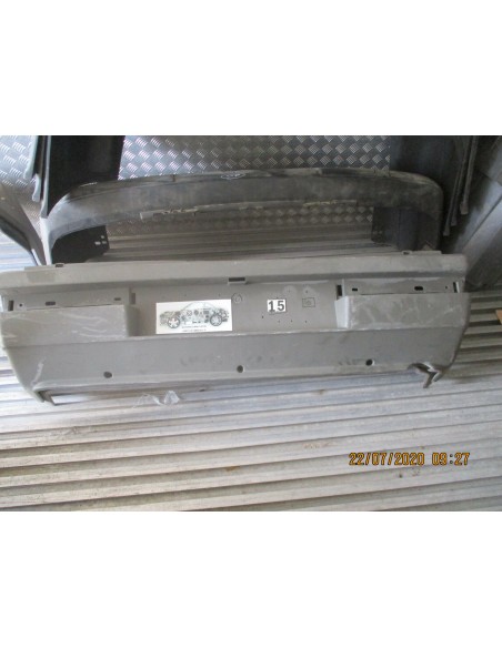paraurti posteriore fiat ritmo 1â° serie grigio chiaro rear bumper -  Az Ricambi  Sei alla ricerca di ricambi per la tua auto...