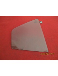 vetro fisso posteriore dx verde alfa-romeo 33 sekurit/alfa -  Az Ricambi  Sei alla ricerca di ricambi per la tua auto d’epoca?