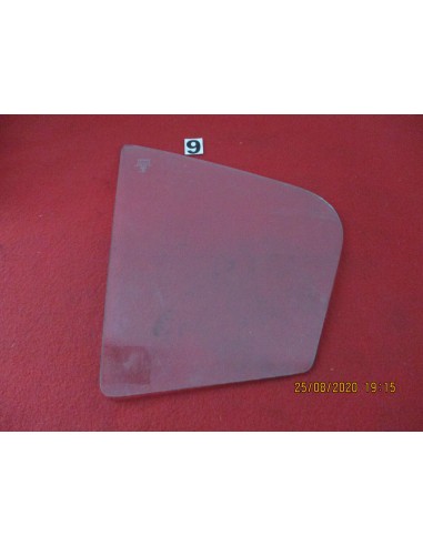 vetro fisso posteriore sx bianco alfa-romeo alfasud 4/p sicursiv -  Az Ricambi  Sei alla ricerca di ricambi per la tua auto d...