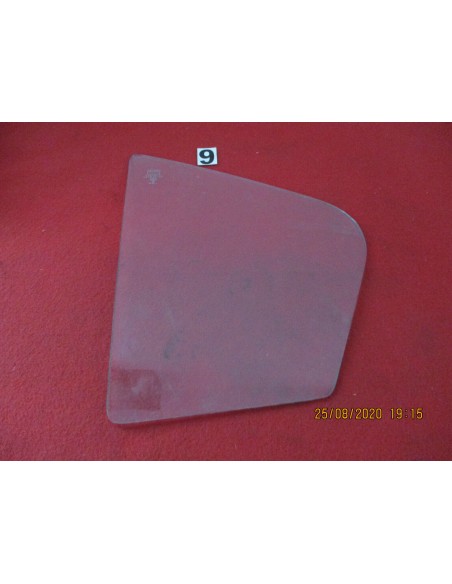 vetro fisso posteriore sx bianco alfa-romeo alfasud 4/p sicursiv -  Az Ricambi  Sei alla ricerca di ricambi per la tua auto d...