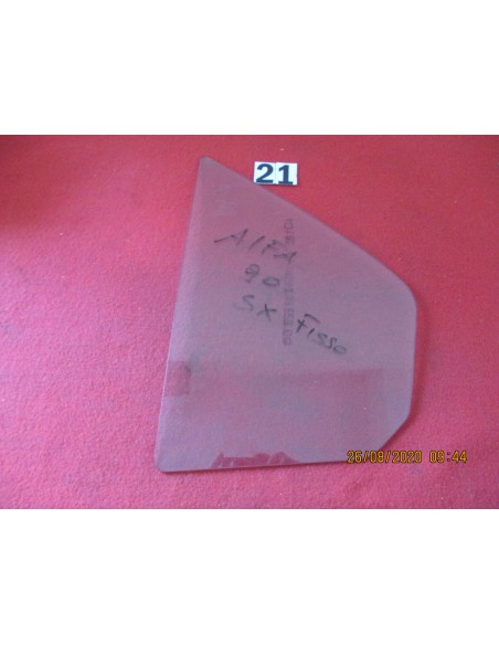 vetro fisso posteriore sx bronzo alfa-romeo alfa 90 -  Az Ricambi  Sei alla ricerca di ricambi per la tua auto d’epoca?