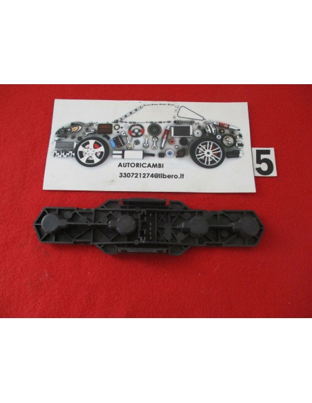 16609 portalampada fanale posteriore carello alfa-romeo 33 -  Az Ricambi  Sei alla ricerca di ricambi per la tua auto d’epoca?