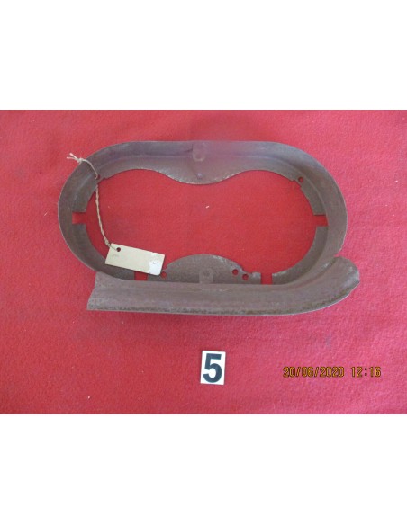 4066272 sede faro sx fiat 1300 1500 -  Az Ricambi  Sei alla ricerca di ricambi per la tua auto d’epoca?