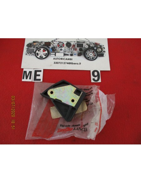 7538100 scontro sedile posteriore sx fiat uno duna fiorino -  Az Ricambi  Sei alla ricerca di ricambi per la tua auto d’epoca?