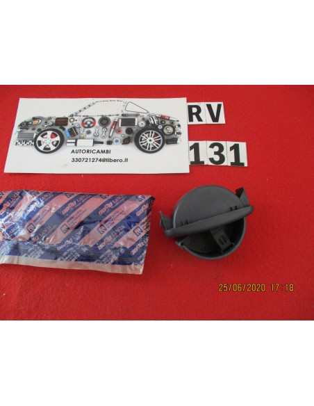 182693960 posacenere dx fiat punto -  Az Ricambi  Sei alla ricerca di ricambi per la tua auto d’epoca?