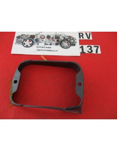 4300483 supporto sede faro dx fiat 126 -  Az Ricambi  Sei alla ricerca di ricambi per la tua auto d’epoca? 2