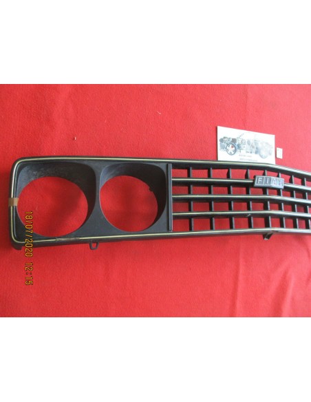 4438372 griglia mascherina fiat 132 -  Az Ricambi  Sei alla ricerca di ricambi per la tua auto d’epoca?