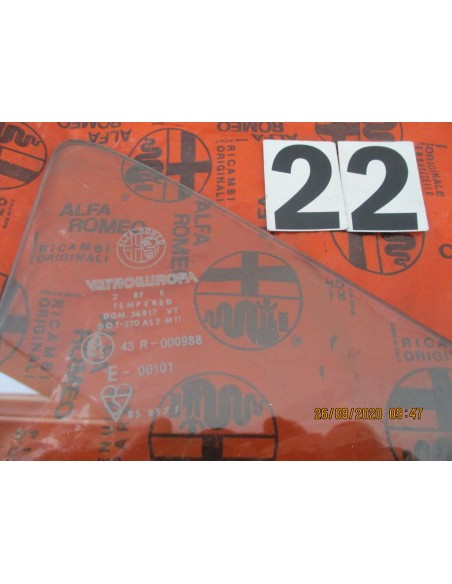 vetro fisso posteriore sx bronzo alfa-romo alfetta vetro europa -  Az Ricambi  Sei alla ricerca di ricambi per la tua auto d’...