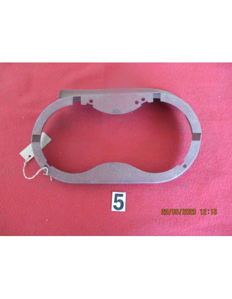 4066272 sede faro sx fiat 1300 1500 -  Az Ricambi  Sei alla ricerca di ricambi per la tua auto d’epoca?